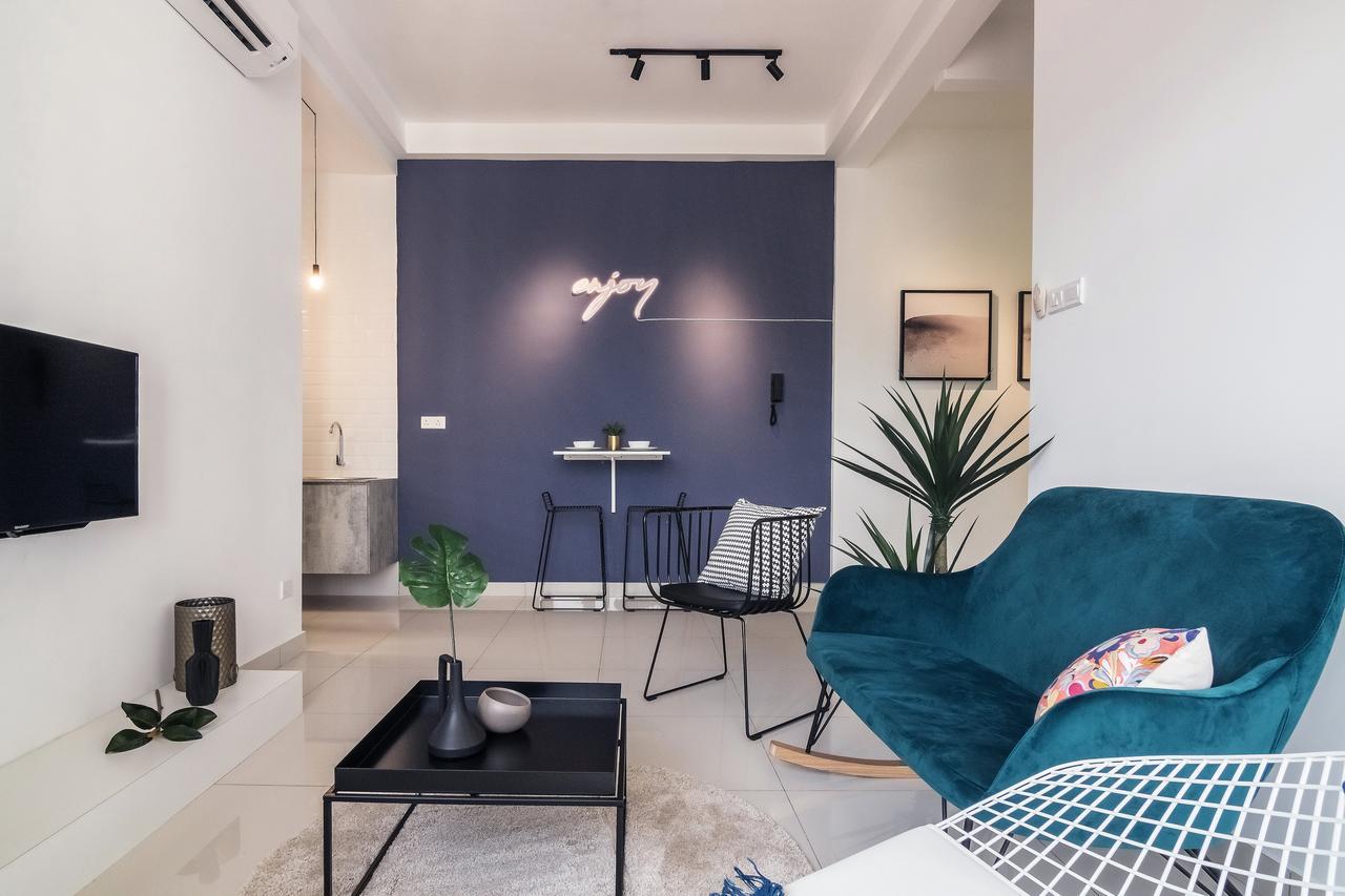 Arte Serviced Apartment @ Penang Gelugor Exteriör bild