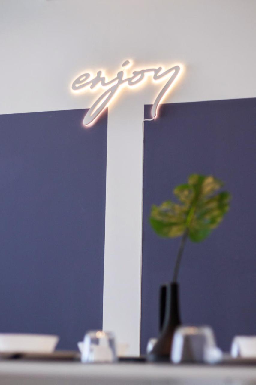 Arte Serviced Apartment @ Penang Gelugor Exteriör bild