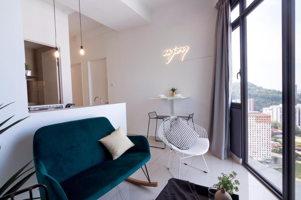 Arte Serviced Apartment @ Penang Gelugor Exteriör bild