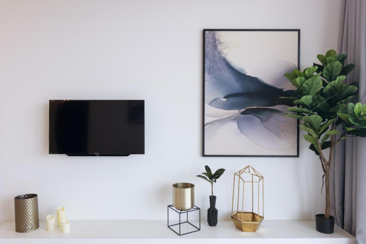 Arte Serviced Apartment @ Penang Gelugor Exteriör bild