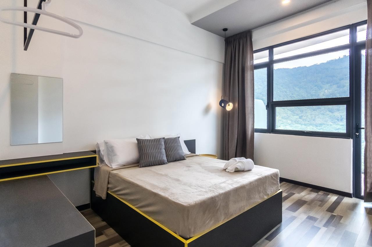 Arte Serviced Apartment @ Penang Gelugor Exteriör bild